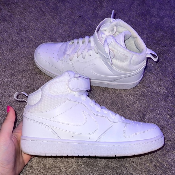 Nike Other - White Nike kids court borough mid 2 shoes. Size 7Y but can fit a women’s 8.